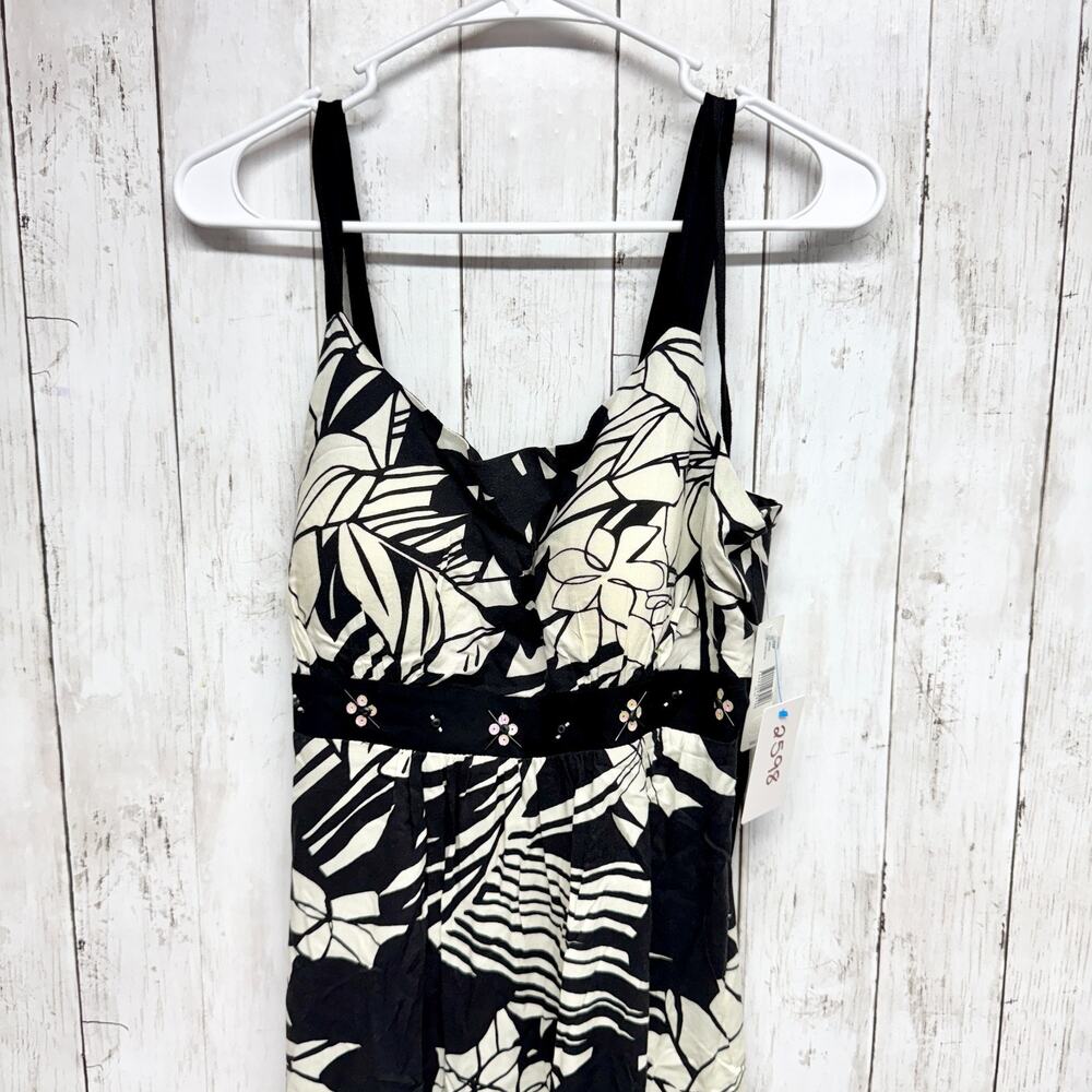 New Direction Dress Women Size 12P Black White Floral V-Neck Sleeveless Midi Y2K